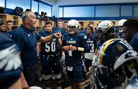 After a great conversation with <a href="/ShoWill33/">Shomari Williams</a>, I am very blessed and excited to receive my third Usports athletic scholarship to continue my football career at the University of British Columbia!⚡️🦅 <a href="/CoachNill/">Blake Nill</a> <a href="/ubctbirds/">UBC Thunderbirds</a>