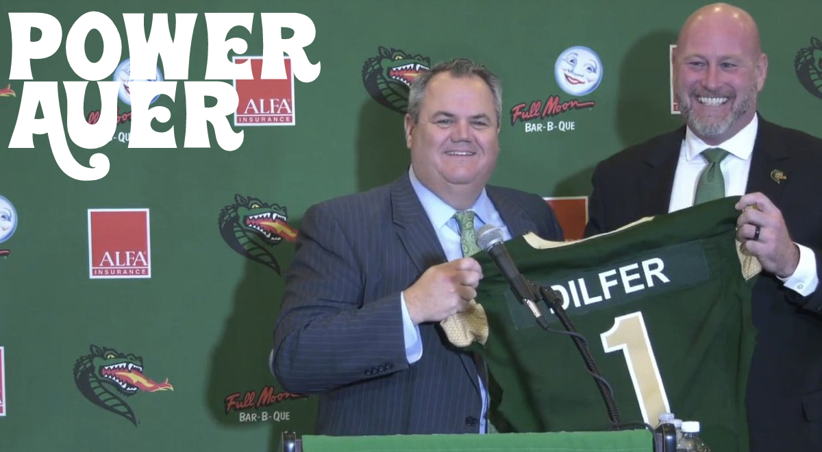 🎙 New Power Auer with @NicoleAuerbach and myself. 🥃 UAB hires Trent Dilfer?? 🍷 A deep convo on Nebraska and Wisconsin 🍸 Some coaching updates on Stanford, Cincinnati, UNLV, WMU and more 🤬 Rank Troy and UTSA 🍎: podcasts.apple.com/us/podcast/pow… Spotify: open.spotify.com/episode/6NCOGS…