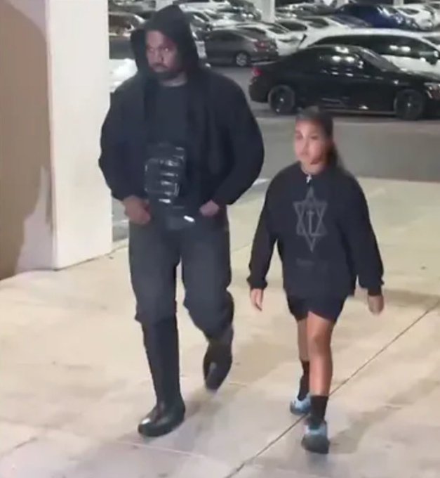 Jewish Internet Princess’s pics and videos