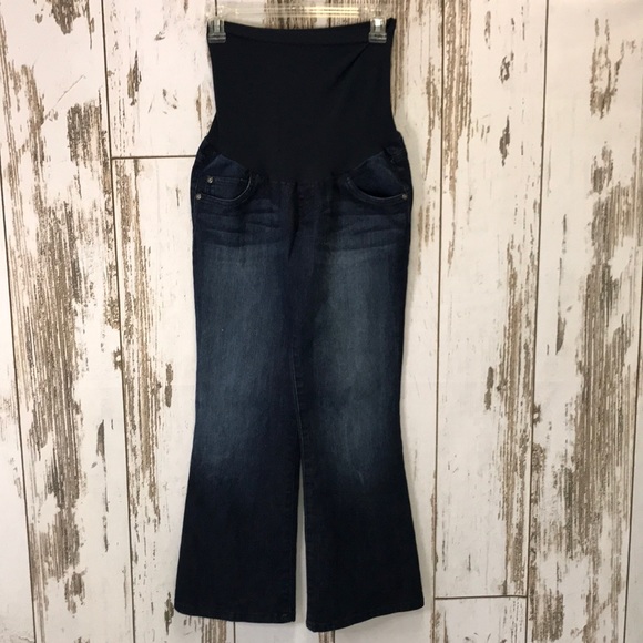 HeatherMeglino's tweet photo. So good I had to share! Check out all the items I'm loving on @Poshmarkapp #poshmark #fashion #style #shopmycloset #indigoblue #bodyglove #oldnavy: https://t.co/SPK0in8xQH https://t.co/gebOe8kv1q