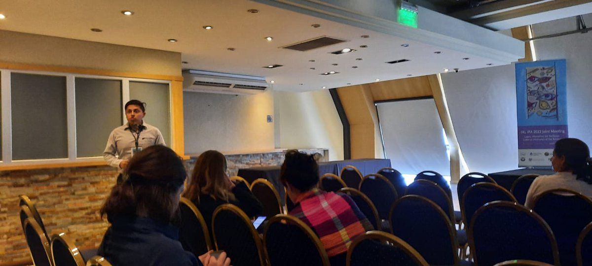 u_ikiam's tweet photo. David Guaña, ingeniero en Ciencias del Agua, graduado de Ikiam, expuso en el congreso de la Asociación Internacional de Limnología y la Asociación Internacional de Paleontología IAL-IPA2022, desarrollado en San Carlos de Bariloche, Argentina. https://t.co/hLQ4NCOH3M
