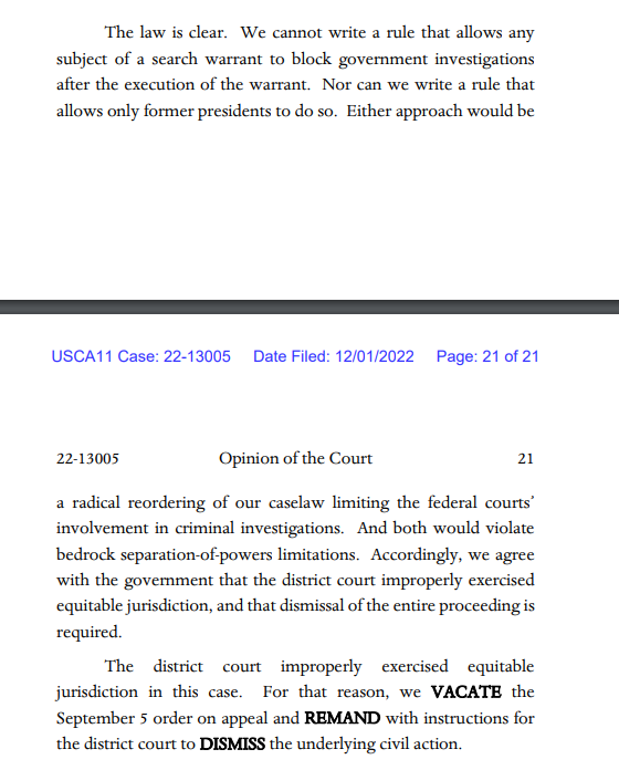 ZoeTillman's tweet image. BREAKING: The 11th Circuit has ordered an end to the special master review of thousands of docs seized from Trump's Mar-a-Lago, reversing an injunction that has blocked DOJ from using records for months in a criminal investigation. More to come.

Opinion: assets.bwbx.io/documents/user…