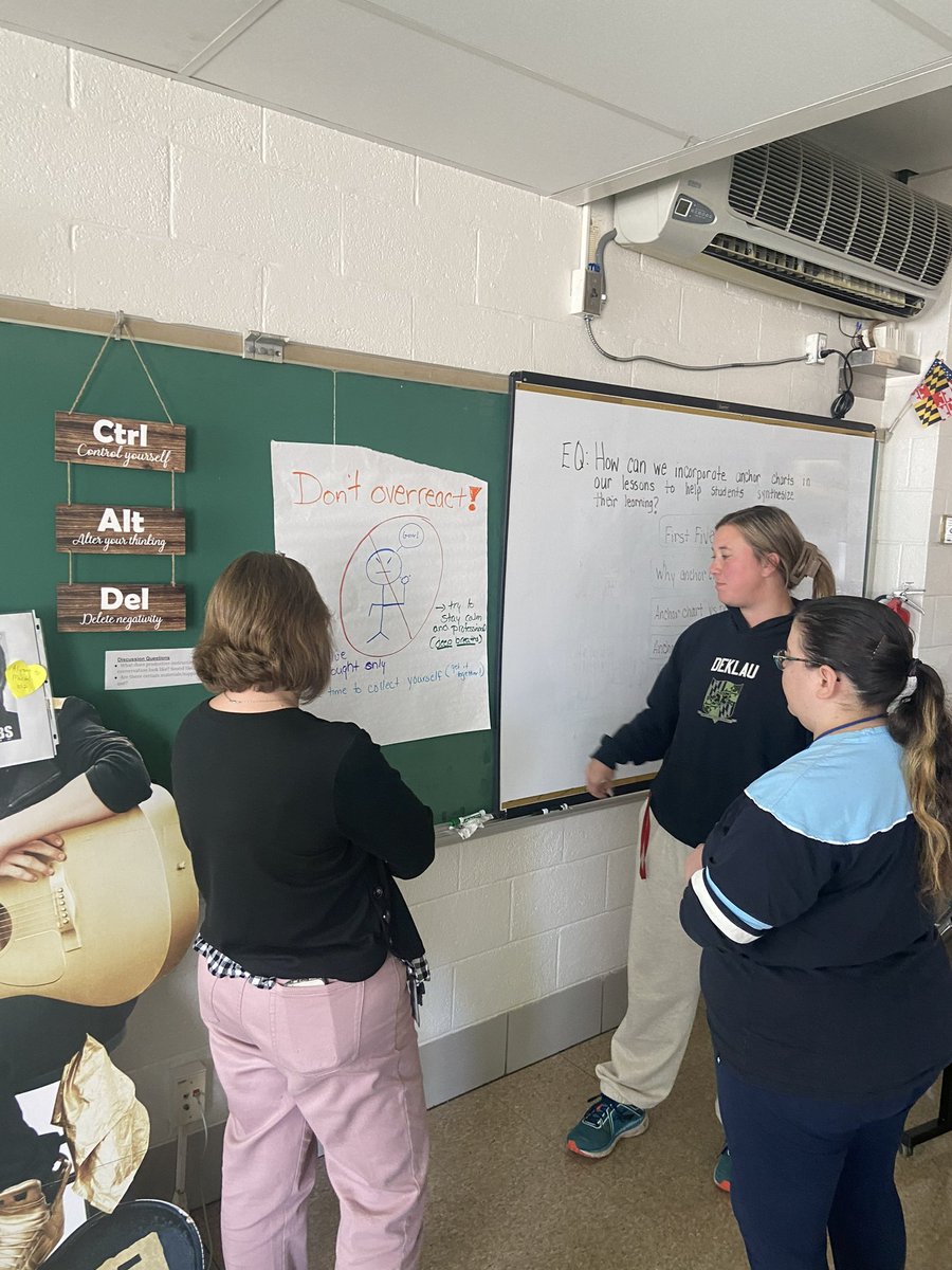 Mrs.Willis tweet media