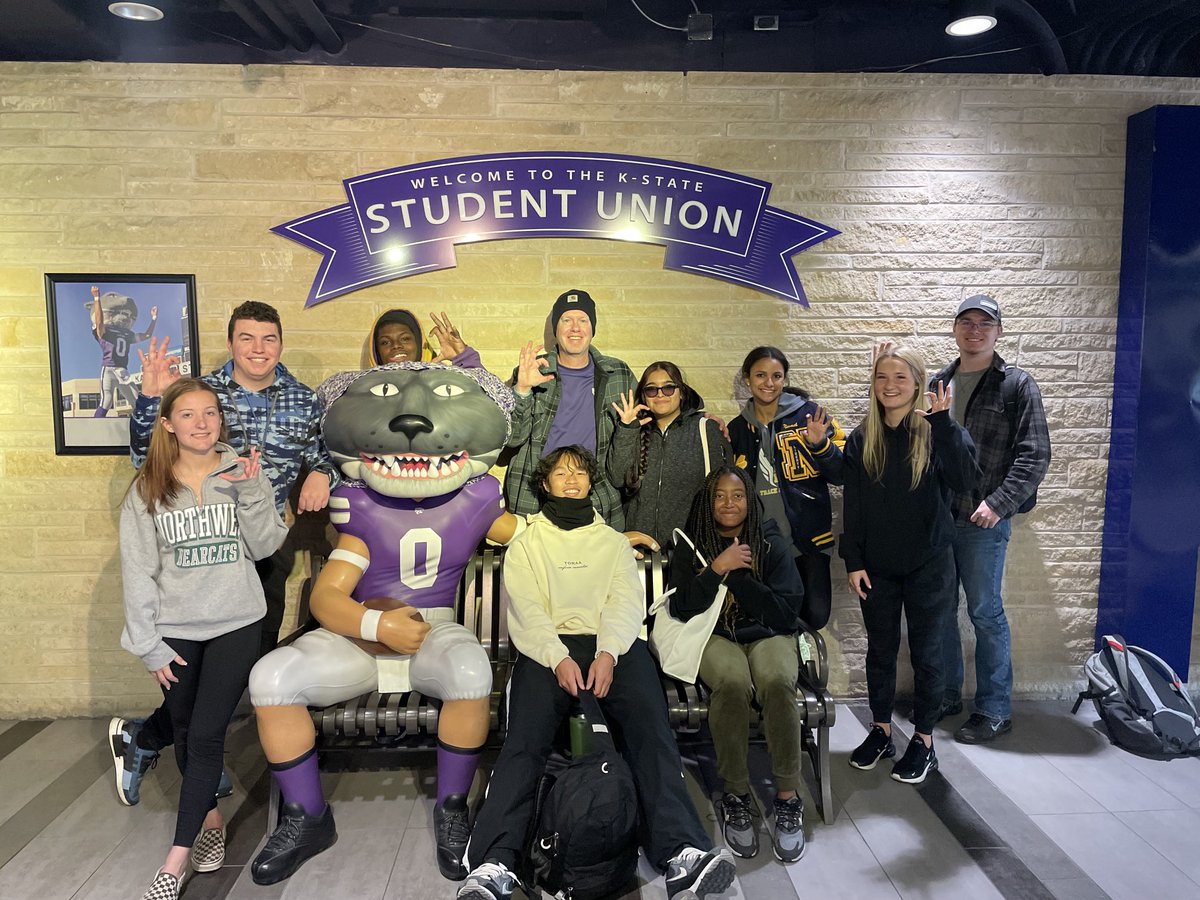 LNHS AVID tweet media