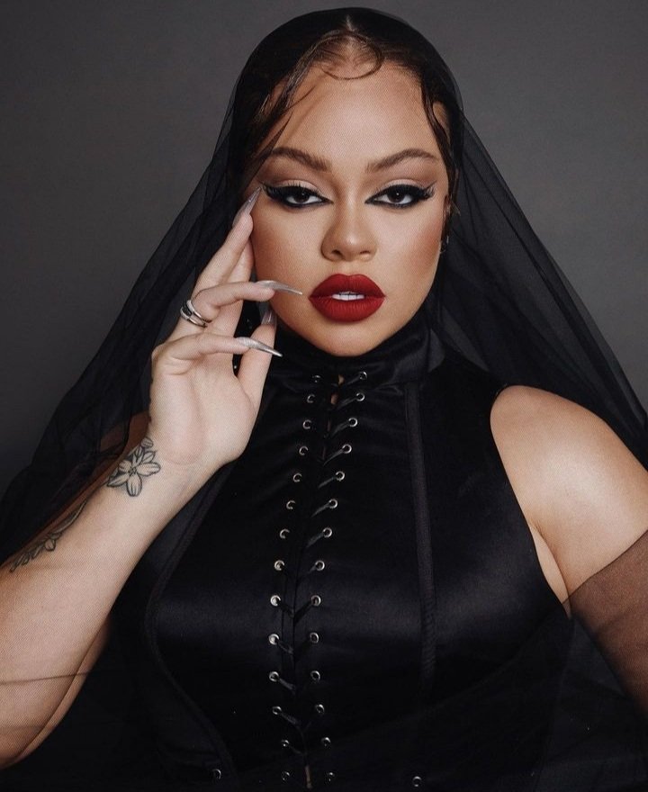 aleatorioslk18's tweet photo. VAI ANIRA!! Segundo Headline Planet, Anitta e Latto lideram a disputa de Best New Artist no Grammy 2023 entre os apostadores. https://t.co/rm9RxSBhuk