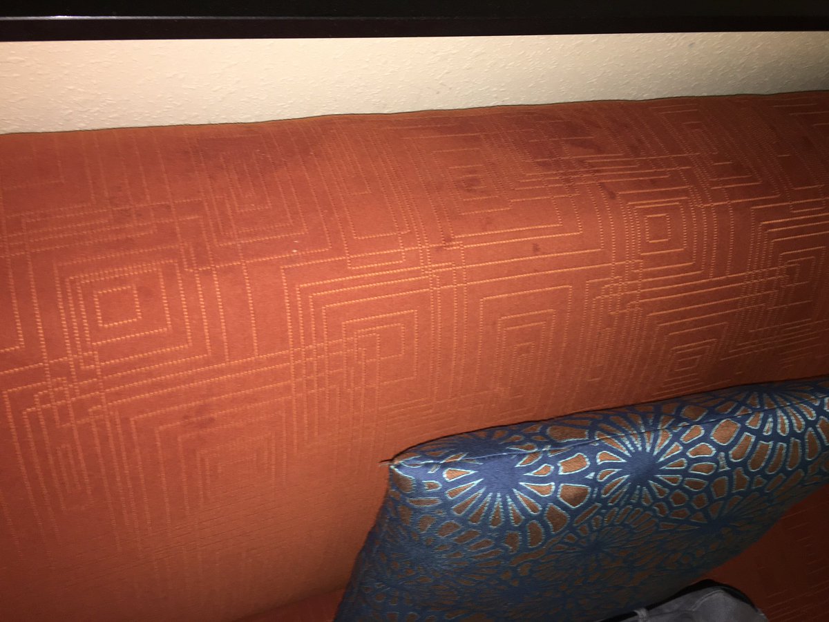 chefvee's tweet photo. @MarriottBonvoy not Marriott standard! Super disappointed https://t.co/wgt8eAy1O1