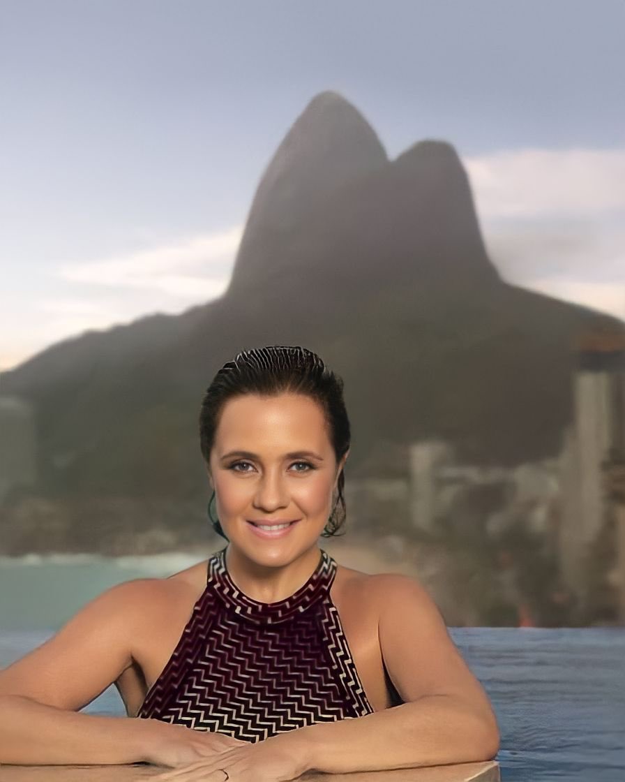 aadriestevess15's tweet photo. Contagem regressiva aniversário da Adriana Esteves 
Dia 1
Foto favorita https://t.co/Gtt079ysQV