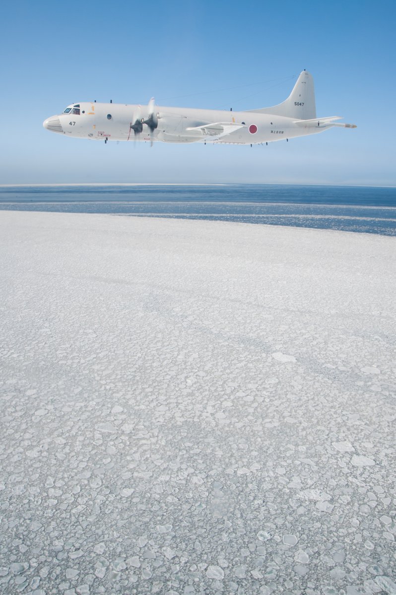 jmsdf_pao_eng's tweet photo. Flying over the #ice.
@jmsdf_2aw
#FloatingIce #winter #Japan #white https://t.co/CBsoppRwB5