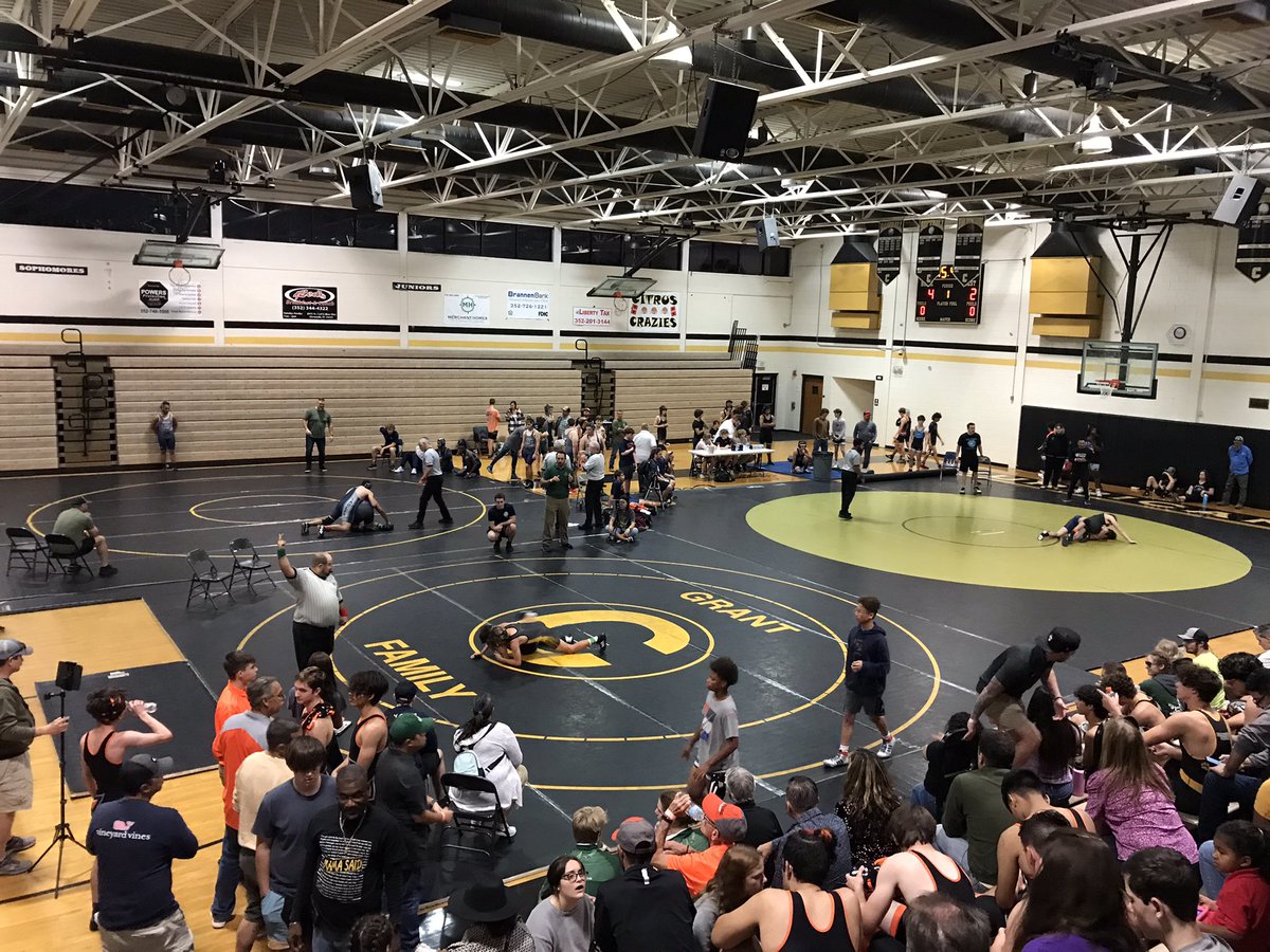 CHS_Myers's tweet photo. Thank you to all the schools who came out to @CHSCanes for the JV wrestling challenge! Large showing of sportsmanship and camaraderie between all wrestlers. @Citrus_Canes  #onehurricane https://t.co/zEKzjtyDYG