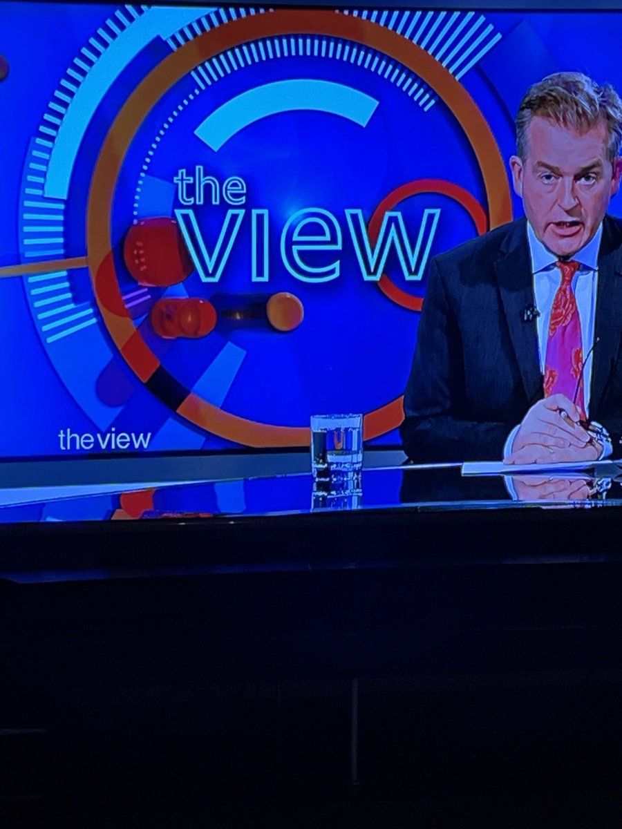 mtowens12's tweet photo. Just watched ⁦The View and listened to ⁦@JohnODowdSF⁩ and ⁦@GRobinsonDUP⁩ and am amazed on how our politicians can agree if it’s Thursday or Friday. Surely the people of NI need better leaders? And an Executive who can make decisions? https://t.co/OqnOOHtUKj