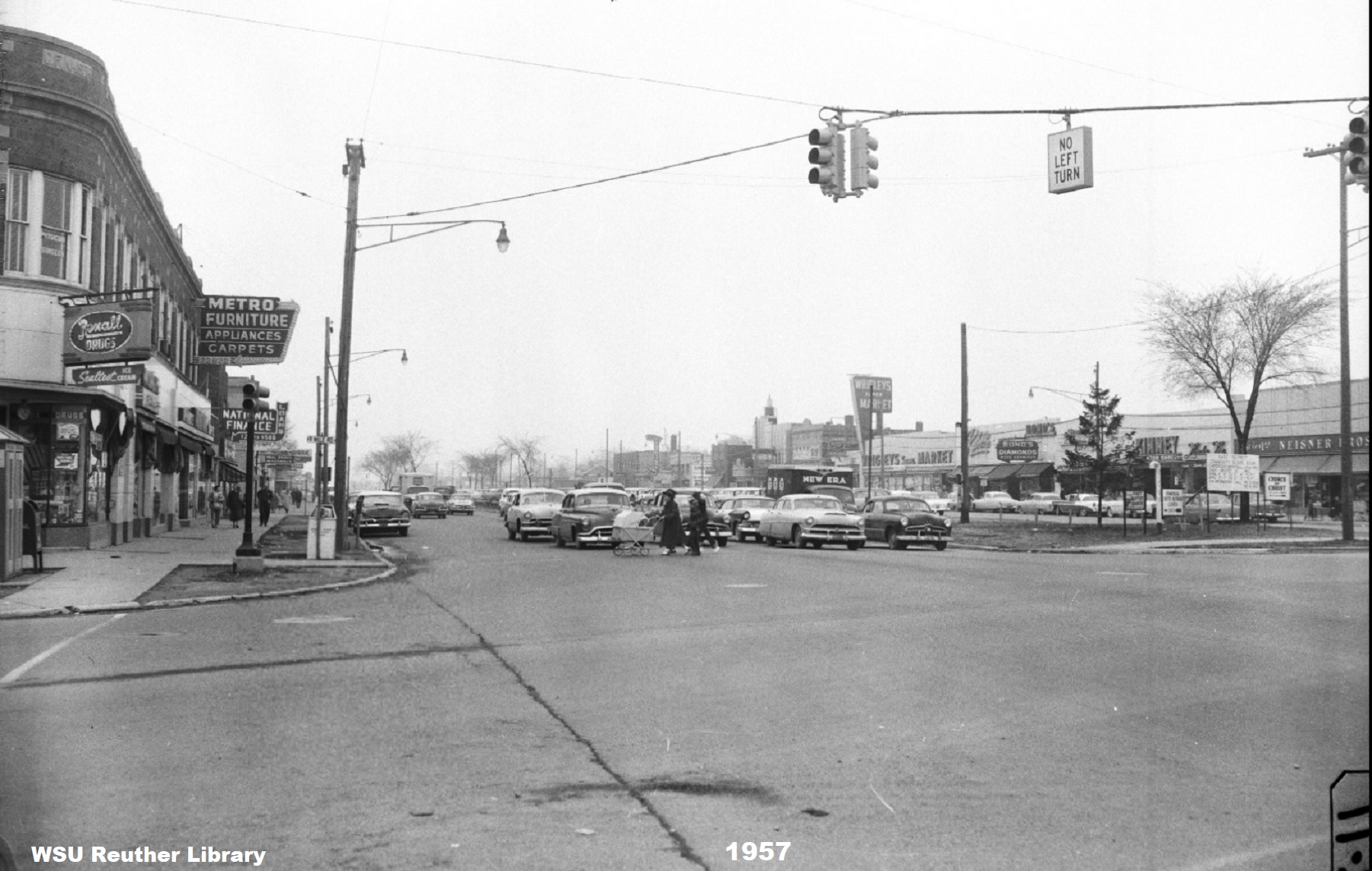 Detroit Street View on Twitter "Eastpointe, 9 Mile & Gratiot, 1957