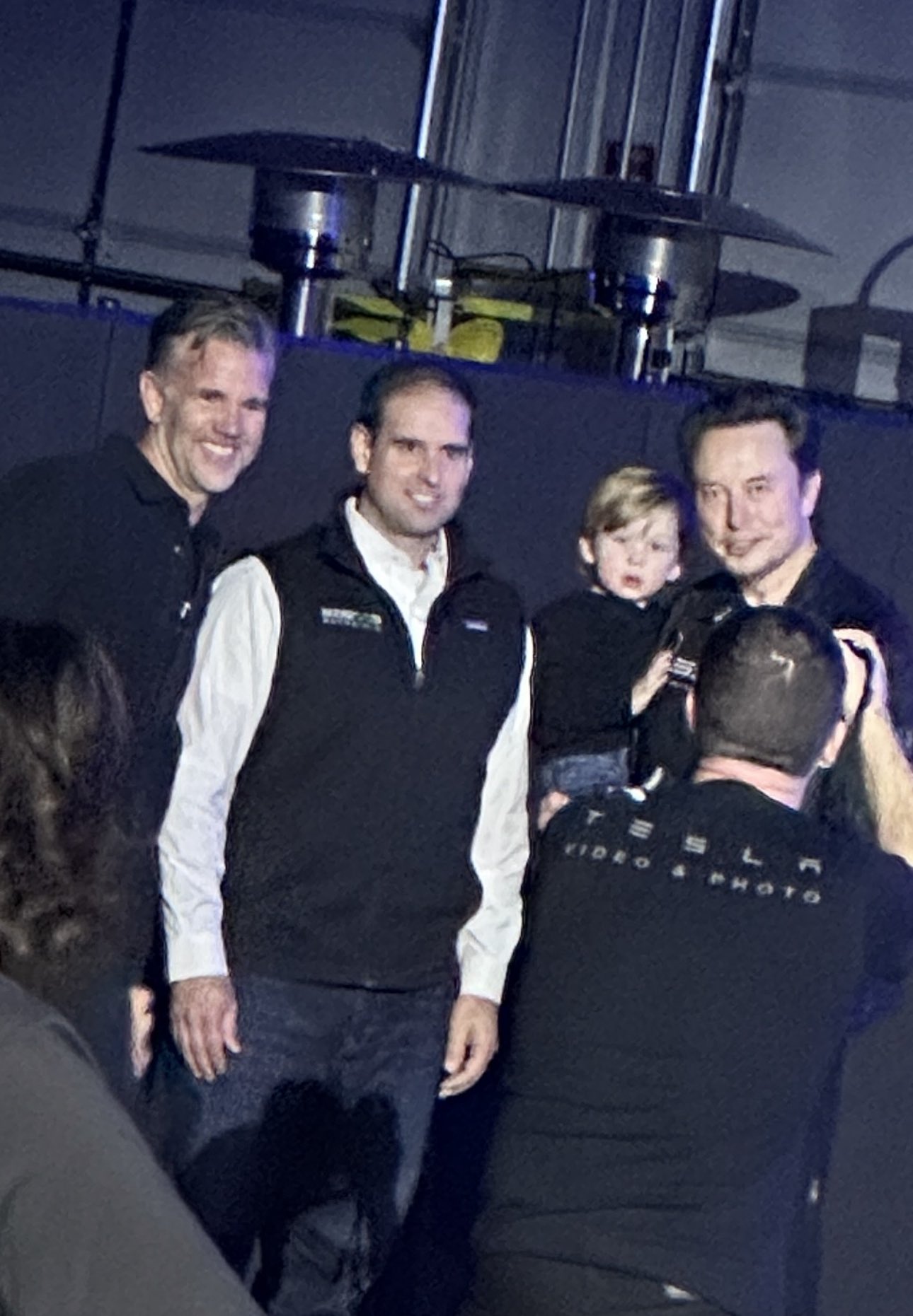 Jeffrey Lutz on Twitter "Family pic! Nice to see JB ! 😁TeslaSemi Tesla https//t.co