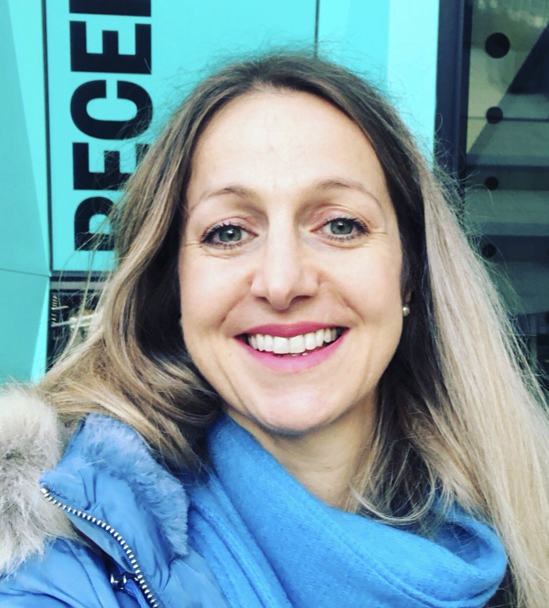 EviStamatiou1's tweet photo. First day of work as Senior Lecturer in Acting for Stage & Screen and Course Leader of the MA Acting for Stage & Screen at the University of East London! I can't wait to get to know everyone at @UEL_News and collaborate 🤩#newjob #newjobnewlife #actortraining #highereducation https://t.co/ZR4LrvibbY