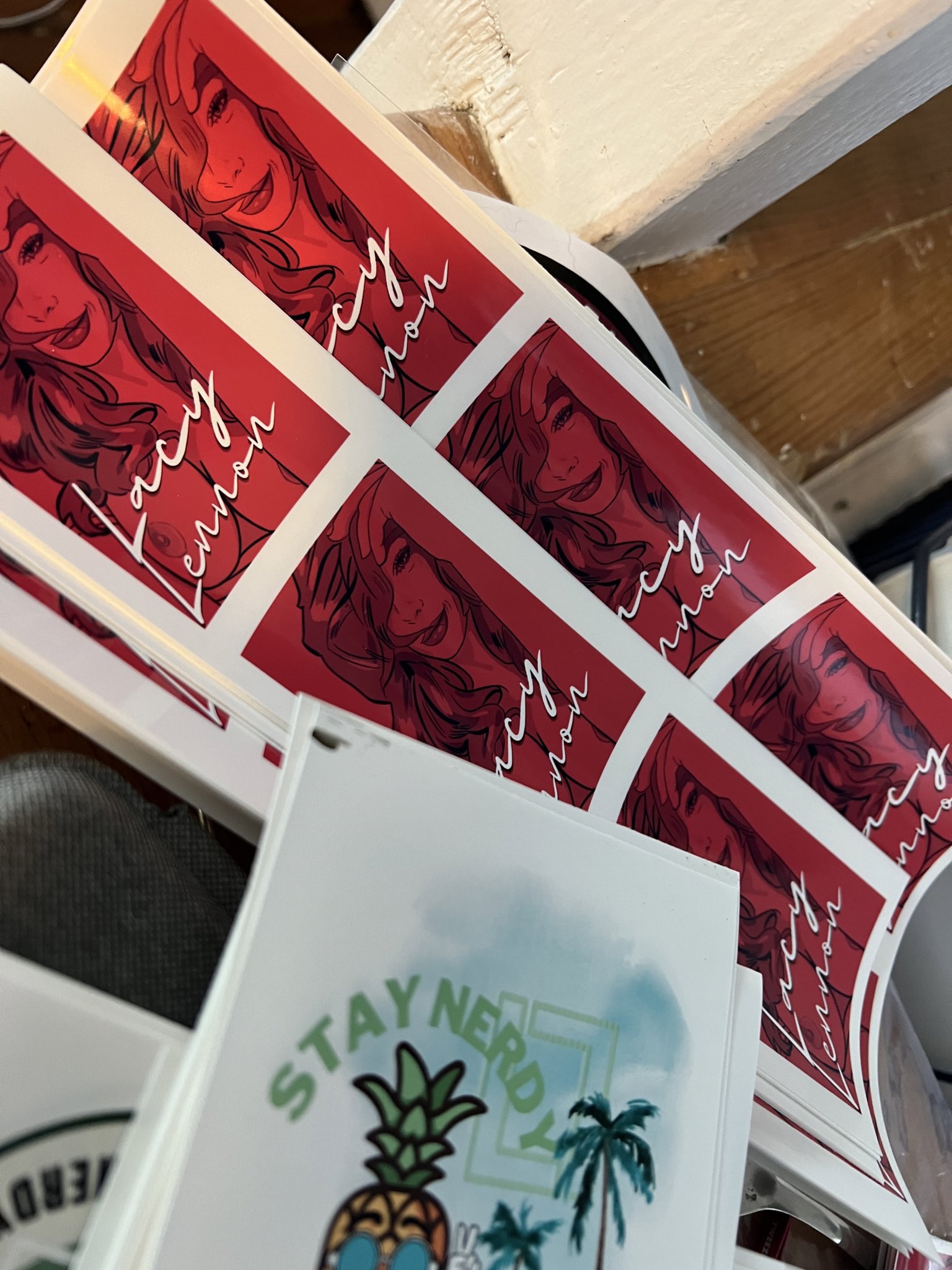 1 pic. I love making my own merch 😍♥️ You guys are going to LOVE your packages!!!! https://t.co/6q3ZzdgX6Y