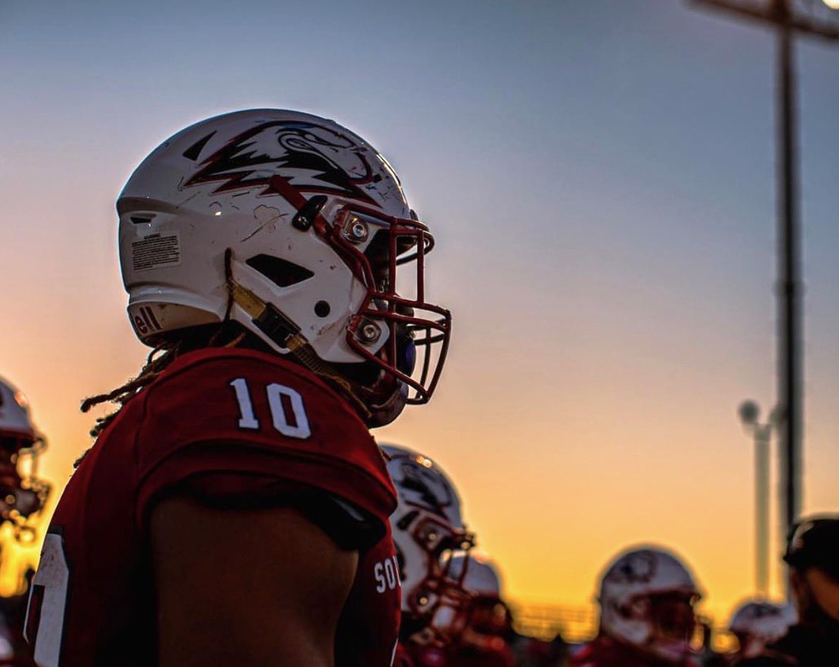 Boston Reinhold (@boston_reinhold) on Twitter photo After a great conversation with <a href="/delanefitz/">DeLane Fitzgerald</a> I have received a PWO from Southern Utah University! Thank you for this opportunity! Go T-Birds🔴
<a href="/AlphaRecruits15/">Will Snowden</a> <a href="/coatsie20/">Daniel Coats</a> <a href="/CoachHuntSUU/">Ryan Hunt</a> <a href="/SUUFB_/">Southern Utah Football</a> After a great conversation with <a href="/delanefitz/">DeLane Fitzgerald</a> I have received a PWO from Southern Utah University! Thank you for this opportunity! Go T-Birds🔴
<a href="/AlphaRecruits15/">Will Snowden</a> <a href="/coatsie20/">Daniel Coats</a> <a href="/CoachHuntSUU/">Ryan Hunt</a> <a href="/SUUFB_/">Southern Utah Football</a>