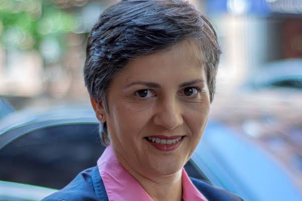 ligadonatv_'s tweet photo. ATUALIZAÇÃO: A onda de demissões segue nesta quinta-feira na CNN Brasil.
As vítimas agora foram:
- Isabella Faria, repórter e plantonista.
- O comentarista Boris Casoy.
- Heloísa Vilela, correspondente dos EUA.
- Roberta Russo, que apresentou ontem o último #ExpressoCNN. https://t.co/lX6x6iRYTe
