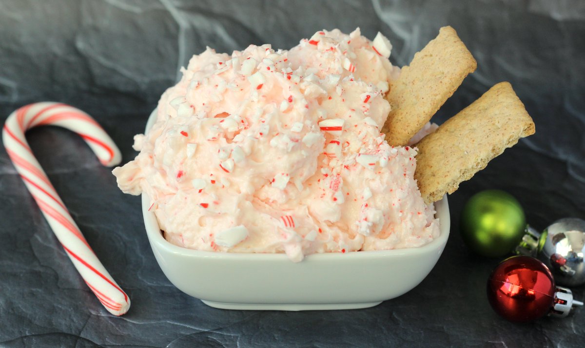 5 INGREDIENT PEPPERMINT CANDY CANE DIP! ❤ Infused with crushed candy canes, fluffy cool whip, and tangy cream cheese, this easy, dreamy, fluffy dip will be the hit of your parties! 🙌 Trust me... you won't believe how fast it will disappear!

RECIPE  -->> bit.ly/3iwZ5sI