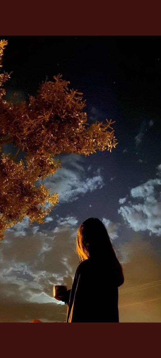 كيف أعاتب غربتي وأنت بلادي 
وكيف أحس بضيق وعُيونك وسيعة ؟ 🥀🖤