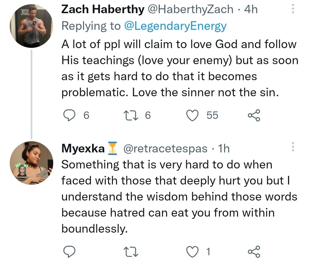 Foreknown's tweet photo. Me: Kanye is done. There's no way anyone will defend him after saying he loves Hitler and the Nazis.

Evangelical Christians: https://t.co/66tRmVsGku