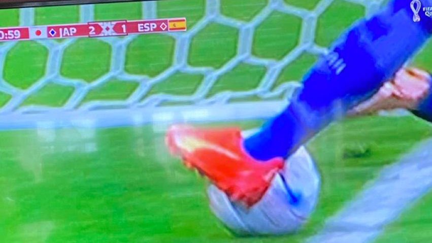 honda_k_investe's tweet photo. 日本代表の2点目が世界的に物議を醸していますが、こういう事らしい

#FIFAWorldCup https://t.co/GH9EuSpu8I