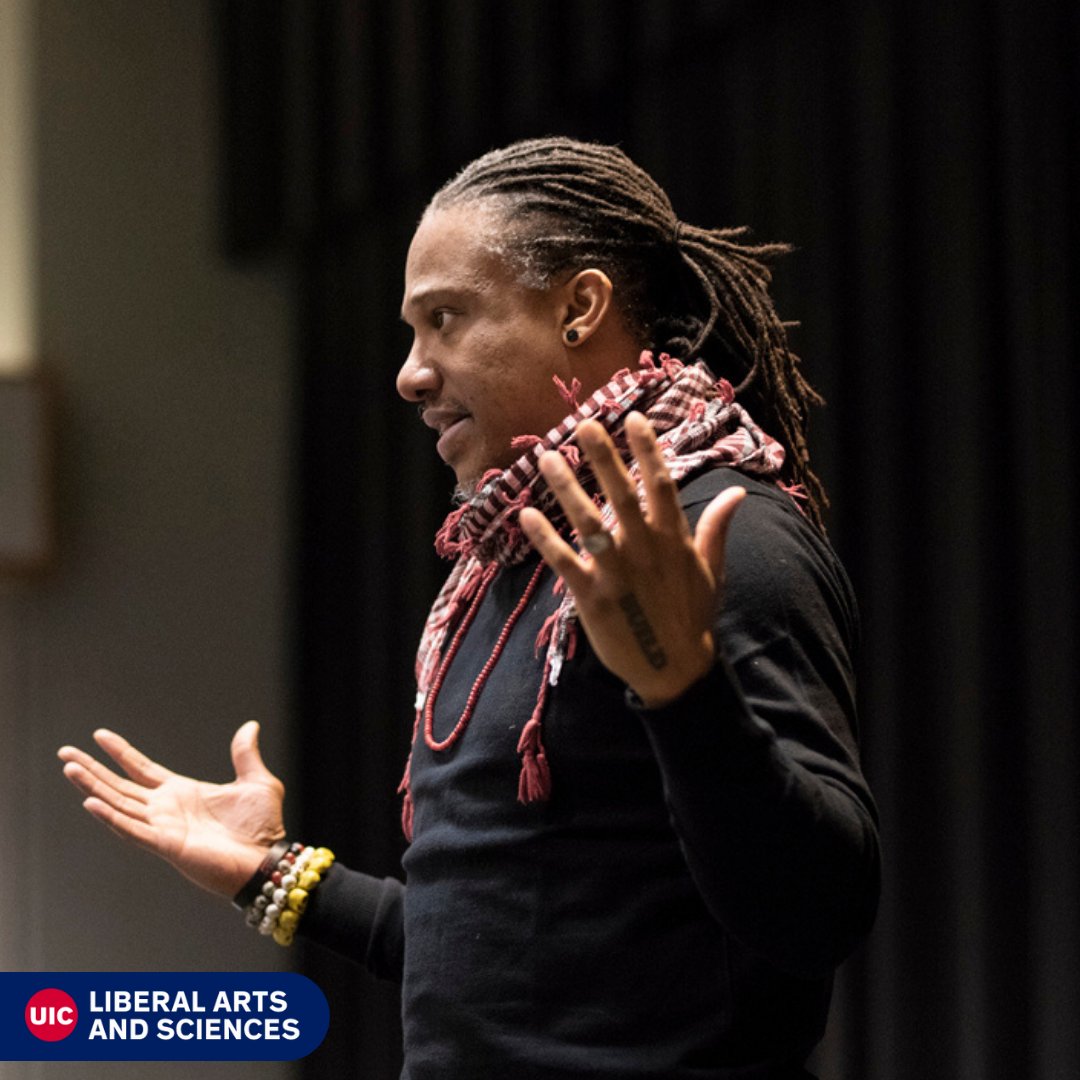 UIC Liberal Arts and Sciences (@uiclas) on Twitter photo David Stovall, Professor of <a href="/uicBLST/">UIC Black Studies</a> and <a href="/UICCLJ/">UIC Criminology, Law, and Justice</a> commented on an <a href="/axios/">Axios</a> story concerning the reduction of violent crime rates in Illinois. Read more here: bit.ly/3Ovqg34 David Stovall, Professor of <a href="/uicBLST/">UIC Black Studies</a> and <a href="/UICCLJ/">UIC Criminology, Law, and Justice</a> commented on an <a href="/axios/">Axios</a> story concerning the reduction of violent crime rates in Illinois. Read more here: bit.ly/3Ovqg34
