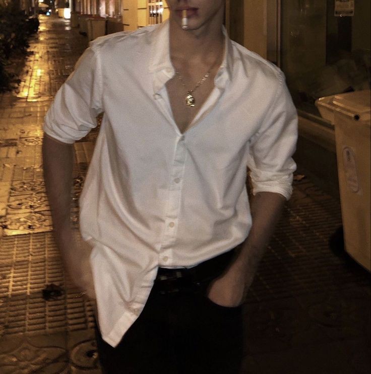 axldana's tweet photo. boyfriend material — Adrik Cash. https://t.co/2sRRLIb3Wu
