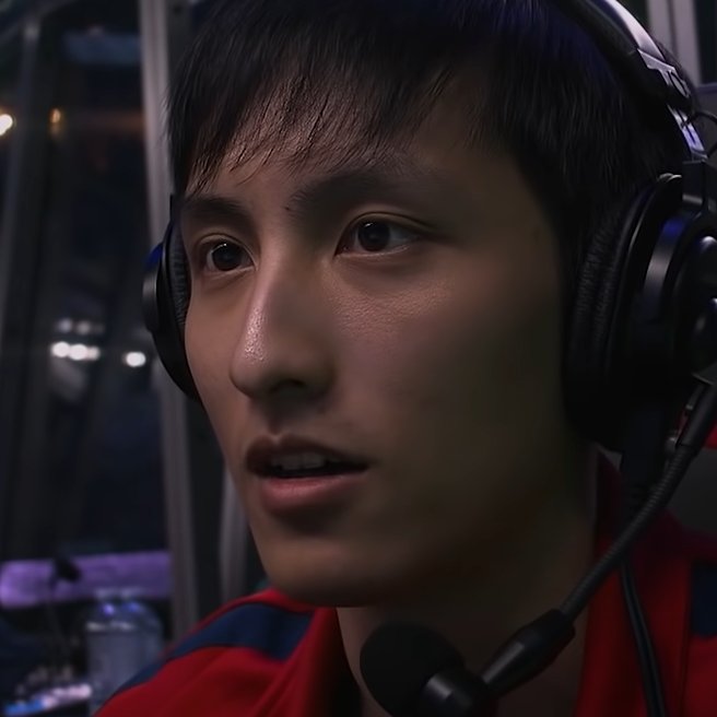 Out of Context Dota 2 tweet media