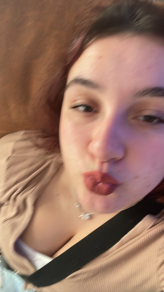 Ashgreyofficial's tweet photo. Blurryyyyy

#SpotifyWrapped #veins #Trendy #Trending #tiktokdown #onlyfanspromo #onlyfansleaked #onlyfansleak #onlyfansgirl #onlyfansbabe https://t.co/BEpMkuaiAf