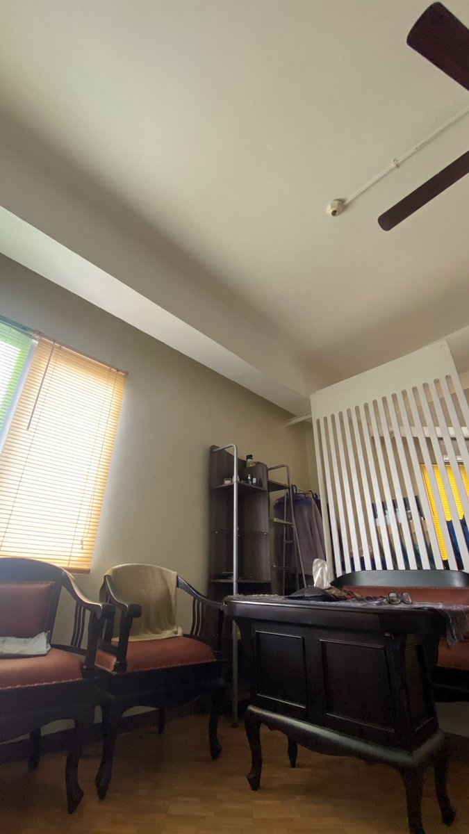 ImWhiteGray's tweet photo. Finally, after savings a lot, I'm able to move to a better place for living in a city where I survive. 
Yep, it's a studio type. Nevertheless, that's not a big deal for me, because I got more space and when my folks/friends are coming, they're able to gather comfortly. https://t.co/1bmxVwyPcX