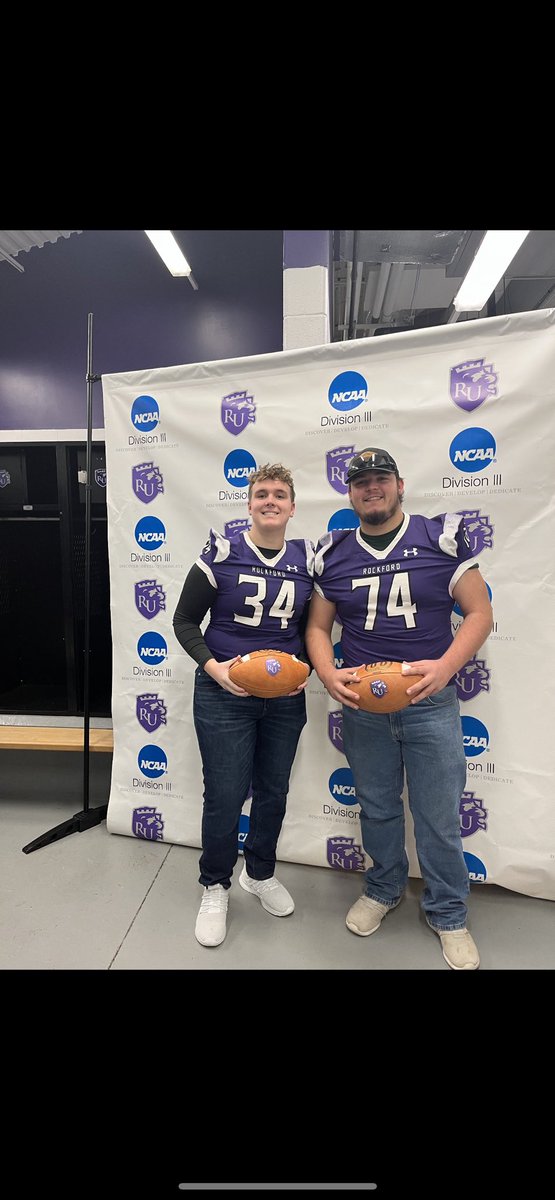 Had a great time visiting Rockford University today! Thanks to <a href="/Coach_cal_cal/">Calvin Toliver</a> for having us out! #KeepChoppingWood🪵🪓 <a href="/RockfordUFB/">Rockford U Football</a>