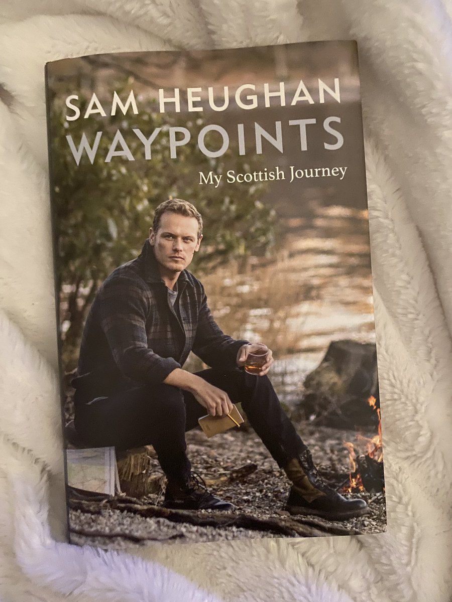 Arrival of your <a href="/SamHeughan/">Sam Heughan</a> new book!! Can’t wait to  read!!
#samheughan #Waypoints
