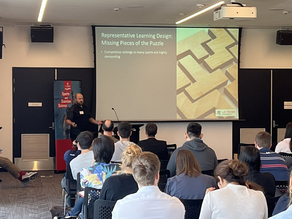 Alex Roberts tweet media