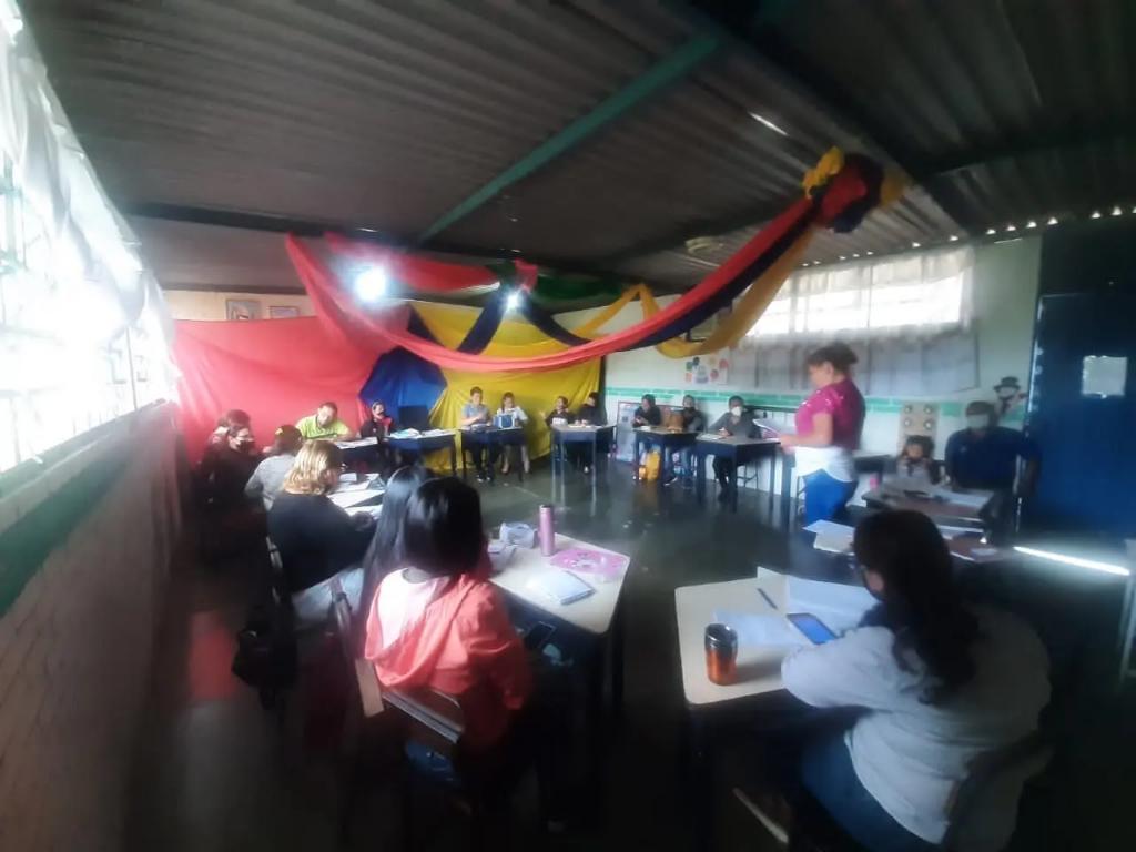 ue_033's tweet photo. CONGRESO PEDAGOGICO 22-23: JORNADA DE AUTOEVALUACION INSTITUCIONAL Y COMUNITARIA DESDE EPONIMO ESCUELA NACIONAL GABINO RIOS QUINTANA LAS TAPIAS JUNIN JUNTOS POR LA EDUCACION DEL FUTURO: LA ESCUELA QUE TENEMOS LA ESCUELA QUE QUEREMOS. @educacion_junin @2018Cra  @ZonaEducTachira https://t.co/tYWvTeEYAn