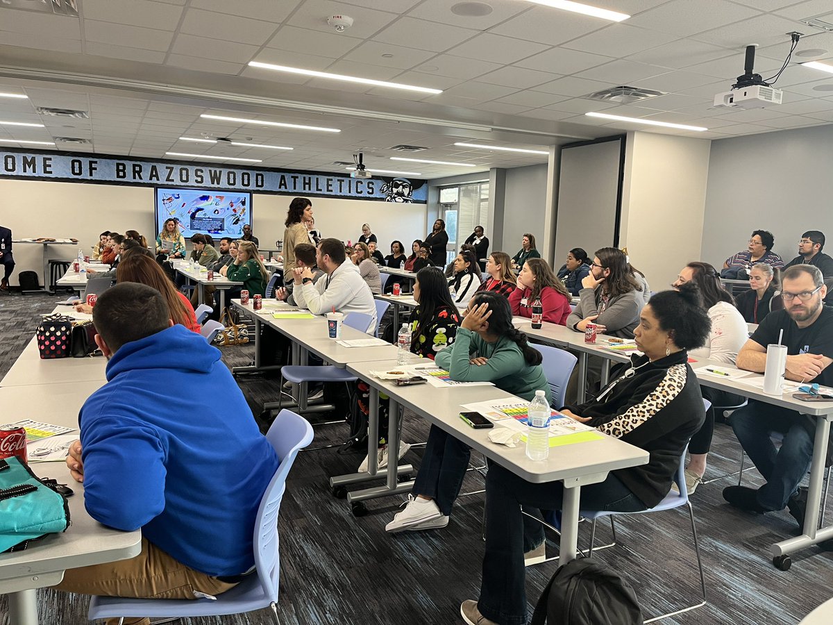 LBlackstock36's tweet photo. @BrazosportISD #NewTeacherAcademy was in full swing today with @DannyMassey44 leading us in #GoodThings, the fantastic #BehaviorTeam helping us become a #STOICteacher and @richard_yoes helping us navigate T-TESS π #BeConnected #BISDpride https://t.co/Y0TXkUzNfm