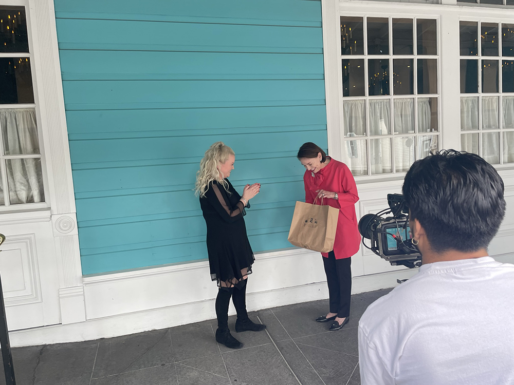thekellywgroup's tweet photo. In New Orleans, there's always a little Lagniappe (a little something extra), and Commanders Palace was no exception! What a wonderful day!  
https://t.co/R13diMHcEy
#ADTV  #behindthescenes  #excitingopportunity #neworleansfood  #showcaseneworleans  #lovemyjob https://t.co/kIeOJXp7nr