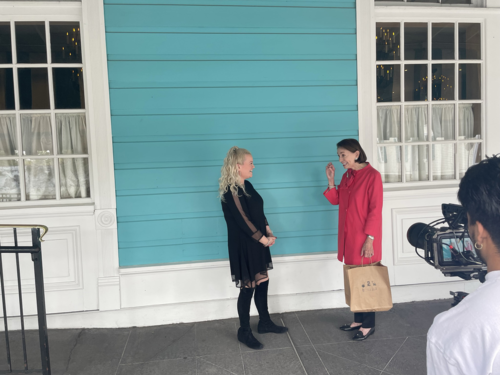 thekellywgroup's tweet photo. In New Orleans, there's always a little Lagniappe (a little something extra), and Commanders Palace was no exception! What a wonderful day!  
https://t.co/R13diMHcEy
#ADTV  #behindthescenes  #excitingopportunity #neworleansfood  #showcaseneworleans  #lovemyjob https://t.co/kIeOJXp7nr