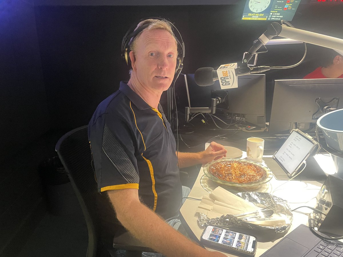 6PR's tweet photo. Karl’s not too excited about eating humble pie today - tune in to hear how he goes! #HaveACrack https://t.co/VAgaug2aoB