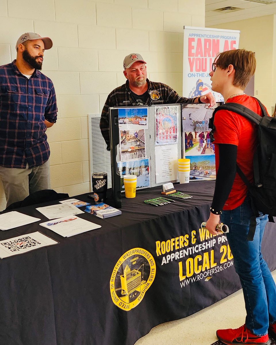 MHS Guidance &amp; CTE sponsored a Trades Fair at MHS.  Welding, carpentry, court reporting, cosmetology,  real estate, brick laying,  sheet metal working, truck driving, phlebotomy, design programs, and the Merrillville fire department.  Great opportunities for our students!