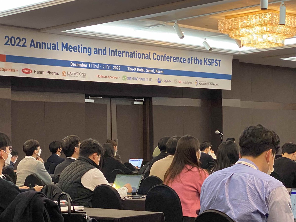 brunocsarmento's tweet photo. Second day of #KSPST in #Seoul is about to start! Great be speaker this morning in the @KoreaCRS session, along with @AviSchroeder and @dr_manickam, and many friends around @Santos_Lab15, @pgdecuzzi, @ProfAWBasit, @MariaJVicent1, @alkabanov, @DesmedtSmedt, @popatlab, @YuKyoungOh1 https://t.co/UMEuWm9T2F