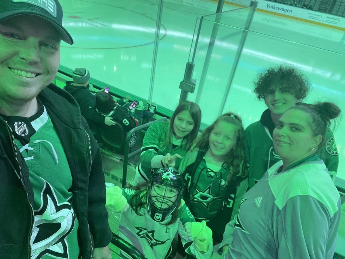 todd2cold's tweet photo. #TexasHockey LETS GO STARS! https://t.co/WeKZ9bxix6