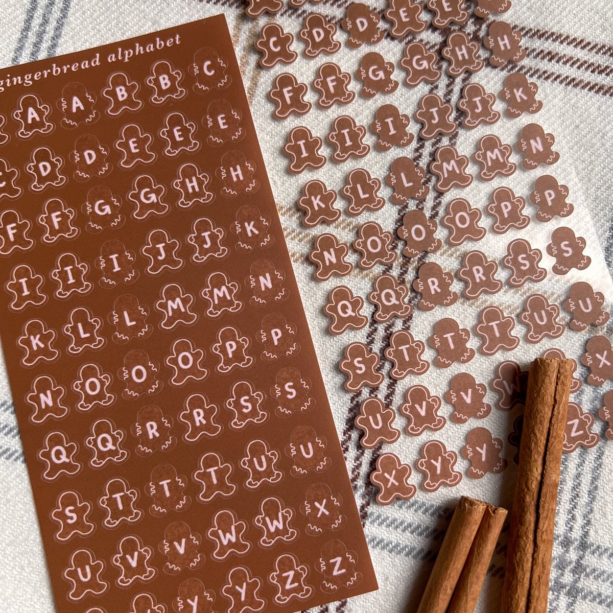 「new Christmas deco stickers coming tomor」|camilaのイラスト