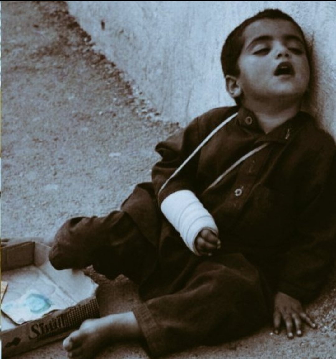 Hashshaashin's tweet photo. ایران، سیستان و بلوچستان
ما برای اینکه این صحنه‌ها رو نبینیم داریم انقلاب می‌کنیم.
#فراخوان_۱۴_۱۵_۱۶_آذر 
#مهسا_امینی https://t.co/AVrPA1JTDK