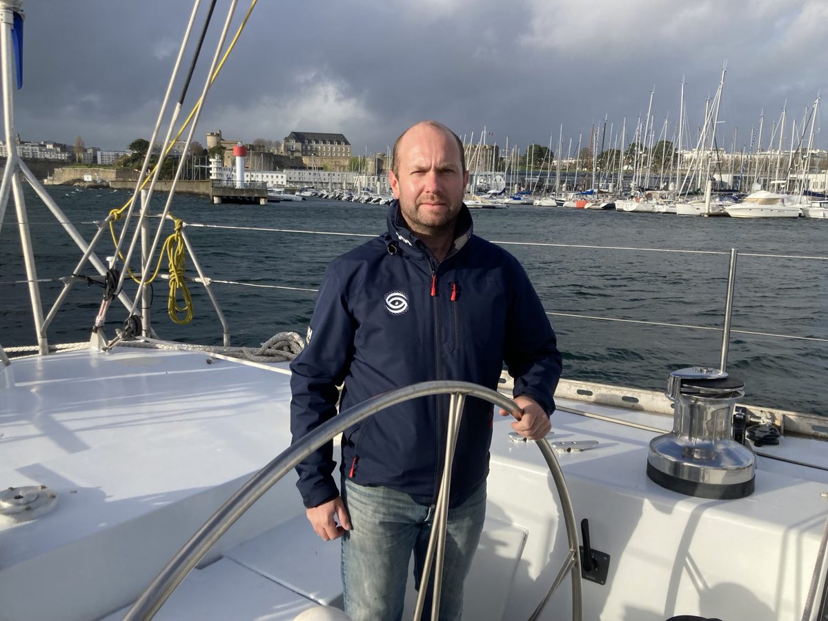 Jeune Marine tweet media