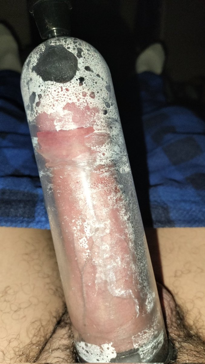 danielsingletrc's tweet photo. Adivinen que es ? 

Se siente bien rico 🤤 https://t.co/TSwLxTJGgd