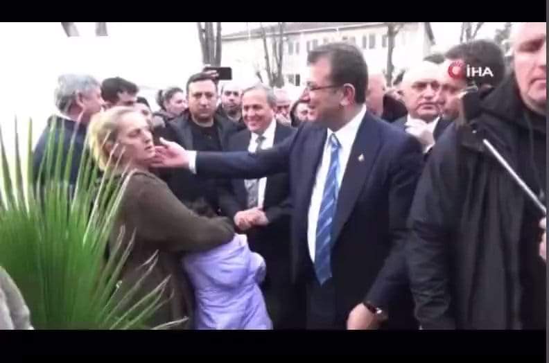 aynur on Twitter &quot; Deprem ziyareti mi, bayramlaşma merasimi mi neye