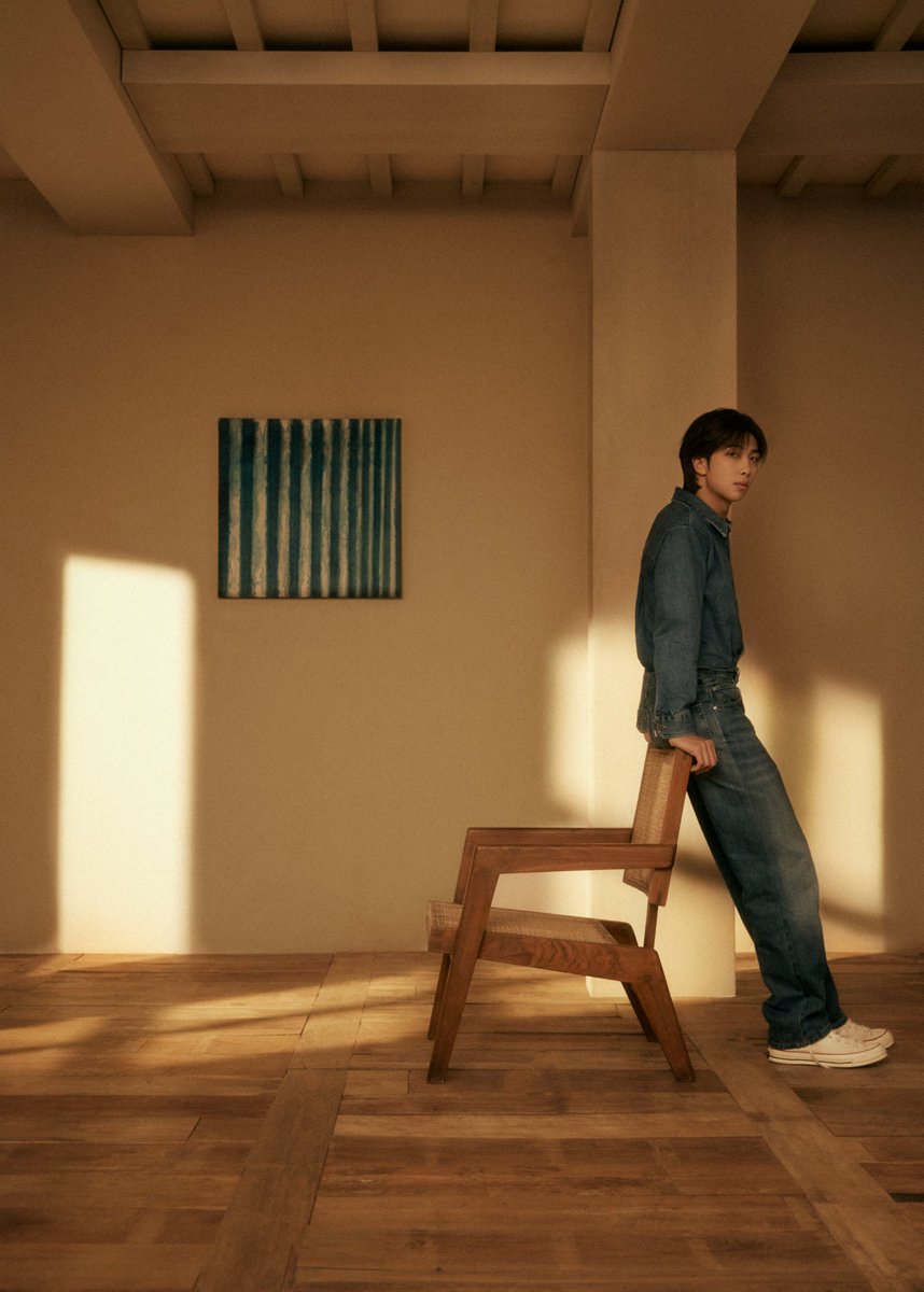 bangtansRM's tweet photo. 'Indigo' Album Release

▶Global: https://t.co/iUX8d9ibMA
▶멜론: https://t.co/9I8HtQgokc
▶지니: https://t.co/vmzKmmBuxP
▶VIBE: https://t.co/E8fT4aFhD0
▶FLO: https://t.co/VqffDBsyGP
▶벅스: https://t.co/v8EPOUNASR