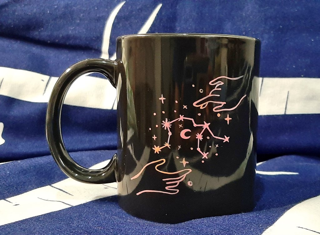 paintnfootprint's tweet photo. Just sharing my newly accomplished mug. This mug is from the "For the Moon" collection. Constellation mug still available for orders.
Get yours now!
#PaintandFootprints #Constellation #FortheMoon https://t.co/D7y1CXhRnR
