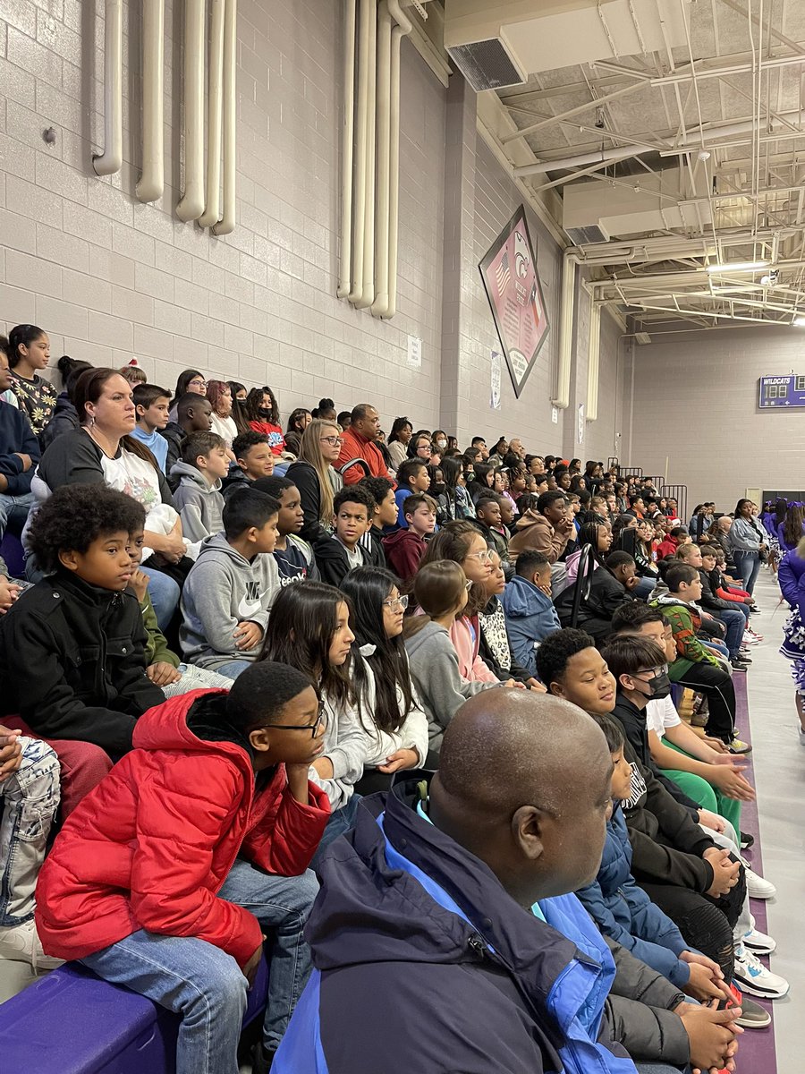 HumbleISD_WPE's tweet photo. Our Pandas were so impressed with the HMS dancers! @HmsSkylettes and @theHMSBand rocked the house and our students are thrilled to join the @HumbleISD_HMS Wildcat family https://t.co/jBuzCyl2Sa