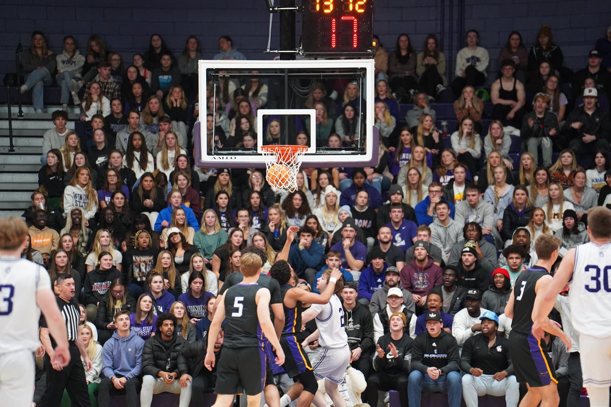 WinonaStateATH's tweet image. Winona State MBB || Bonus Tweet...tip of the Warrior helmet to the @WinonaStateMBB student section this evening...Great atmosphere in McCown tonight! We love to watch Warriors watching our Warriors compete! #GraduateChampions #WSUWarriorProud