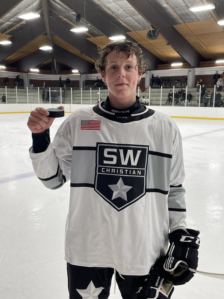 SWCRHockey's tweet photo. Congrats to Tate Hardacre on his first (of two) high school varsity goal! https://t.co/2uX28XRe10